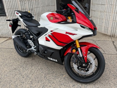 2026 Yamaha YZF-R3 — photo 1 of 22