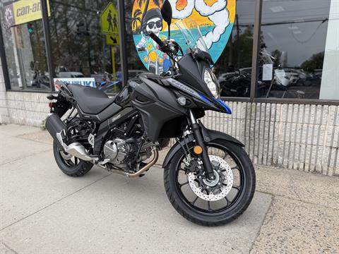 2025 Suzuki V-Strom 650 — photo 1 of 6