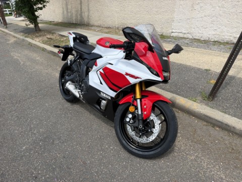 2026 Yamaha YZF-R7 — photo 1 of 23