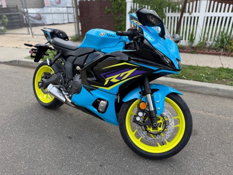 2026 Yamaha YZF-R7 — photo 1 of 28