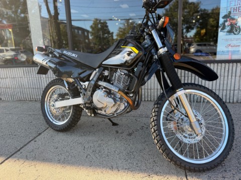 2027 Suzuki DR650S — photo 1 of 9