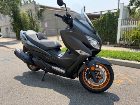2027 Suzuki BURGMAN 400