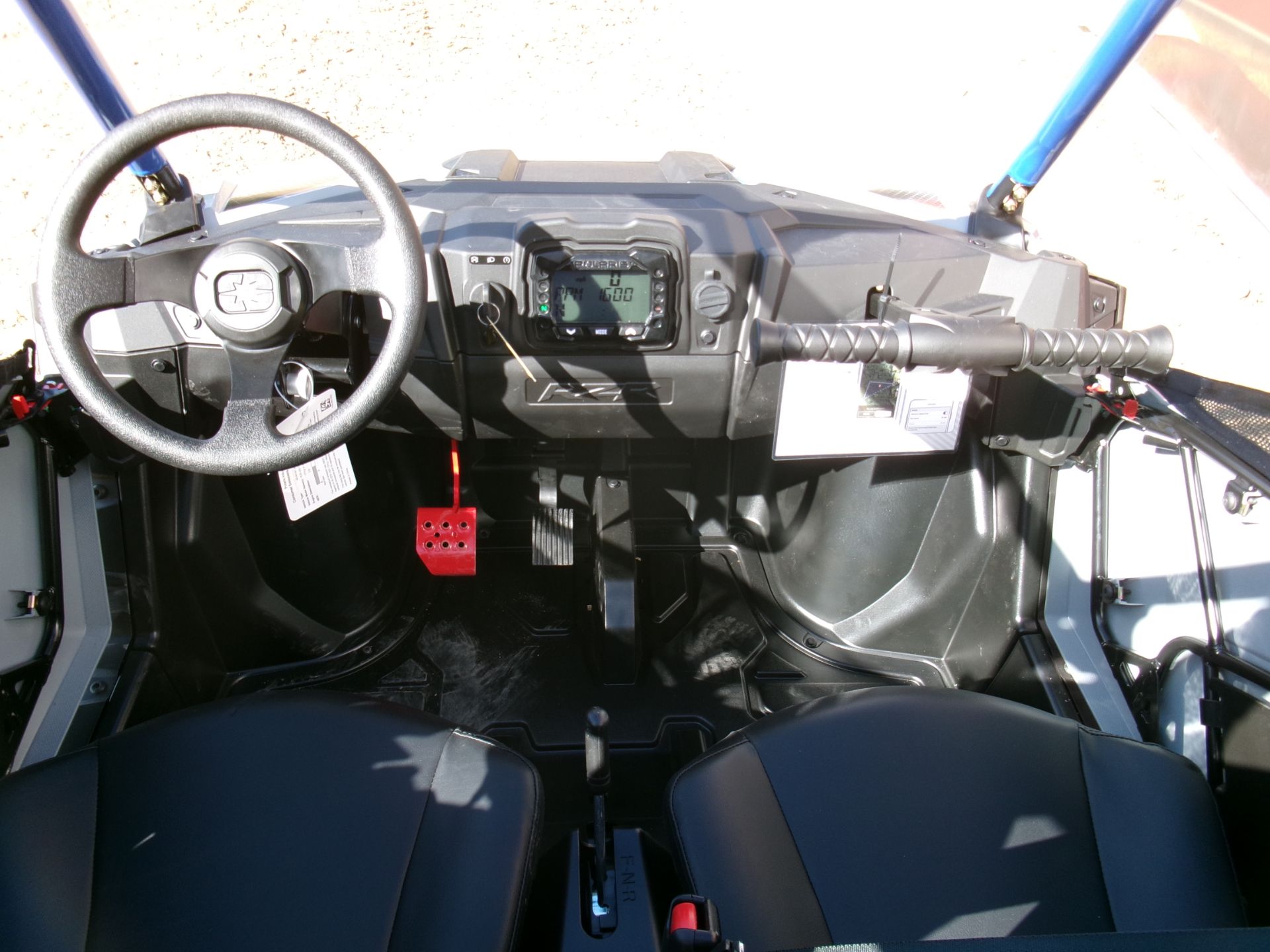 2026 Polaris RZR 200 EFI 4