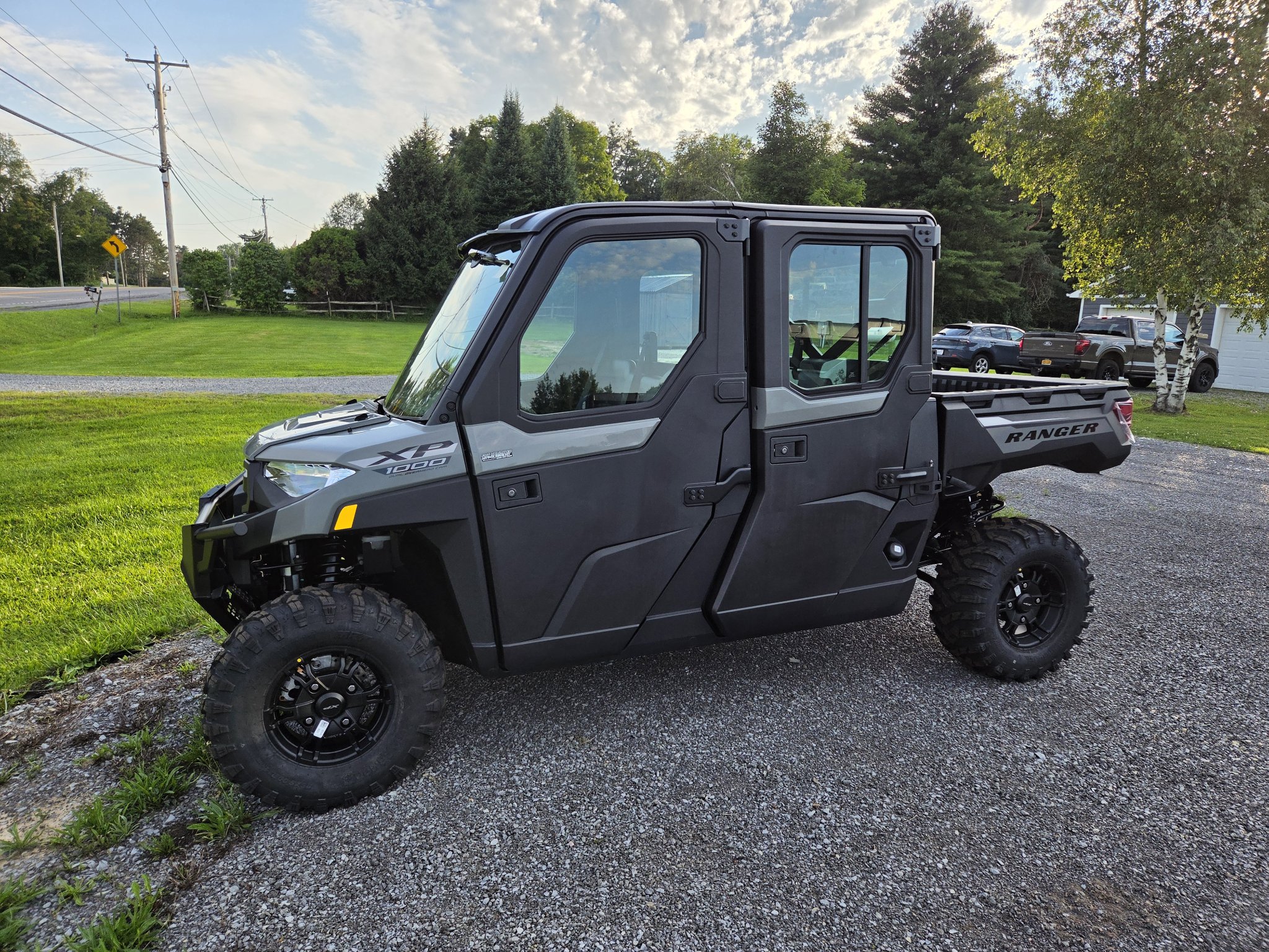 2027 Polaris Ranger Crew XP 1000 Cab 1