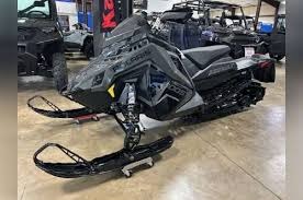 2027 Polaris 850 Switchback XC 146 Gloss Black 1.6 ES 4