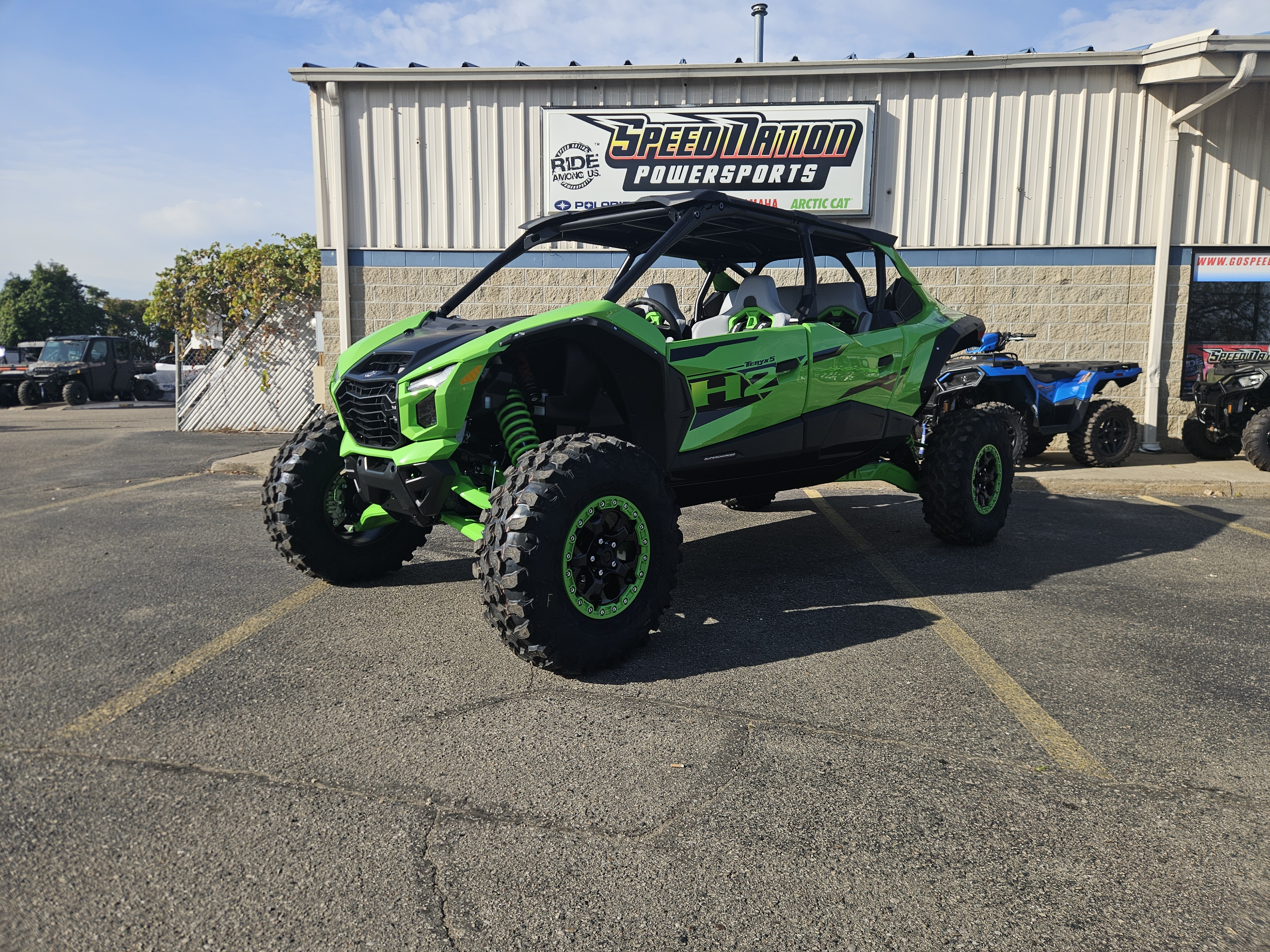 2026 Teryx®5 H2 Deluxe eS
