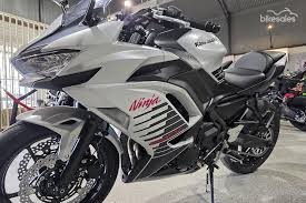 2026 Kawasaki Ninja® 650 ABS 3