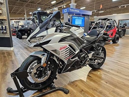 2026 Ninja® 650 ABS