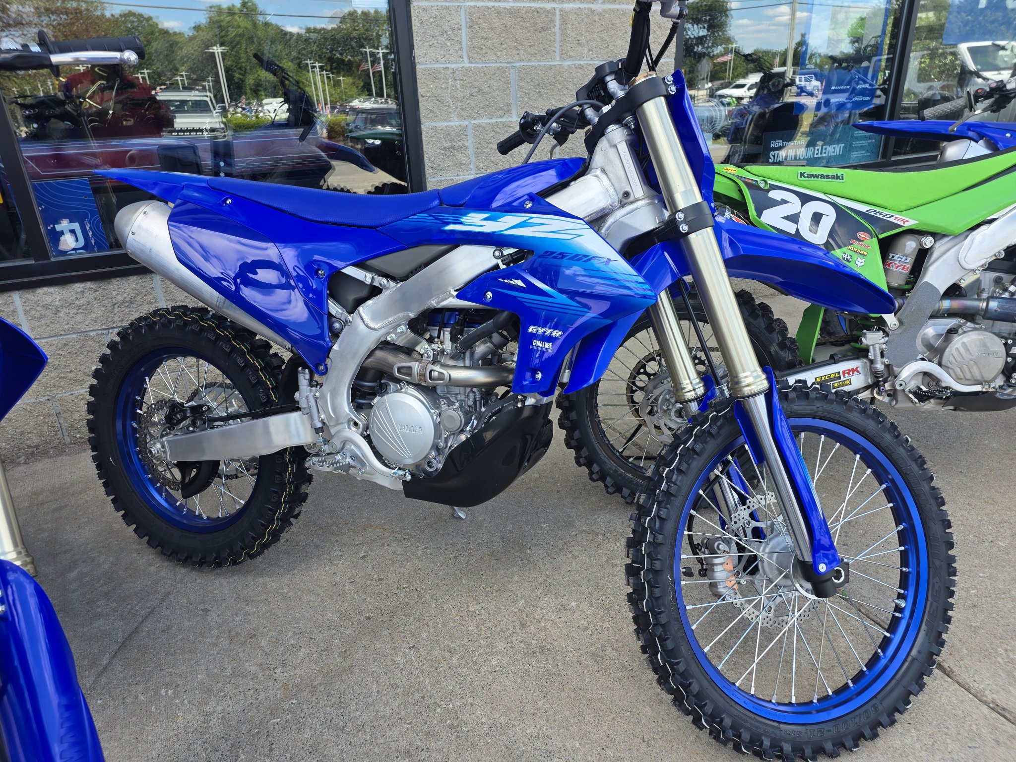 2027 YZ250FX