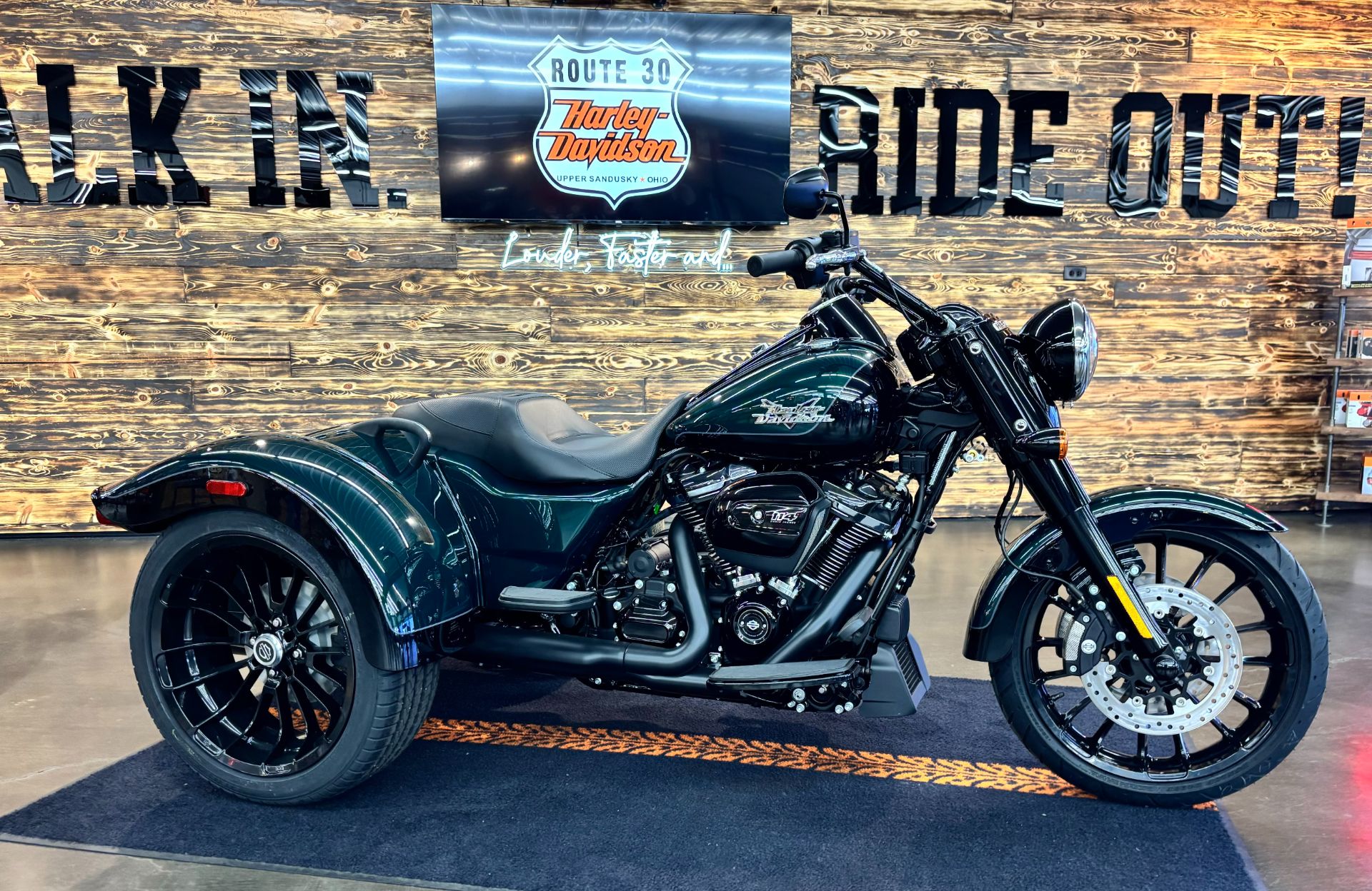 New 2024 Harley-Davidson Freewheeler® Alpine Green / Vivid