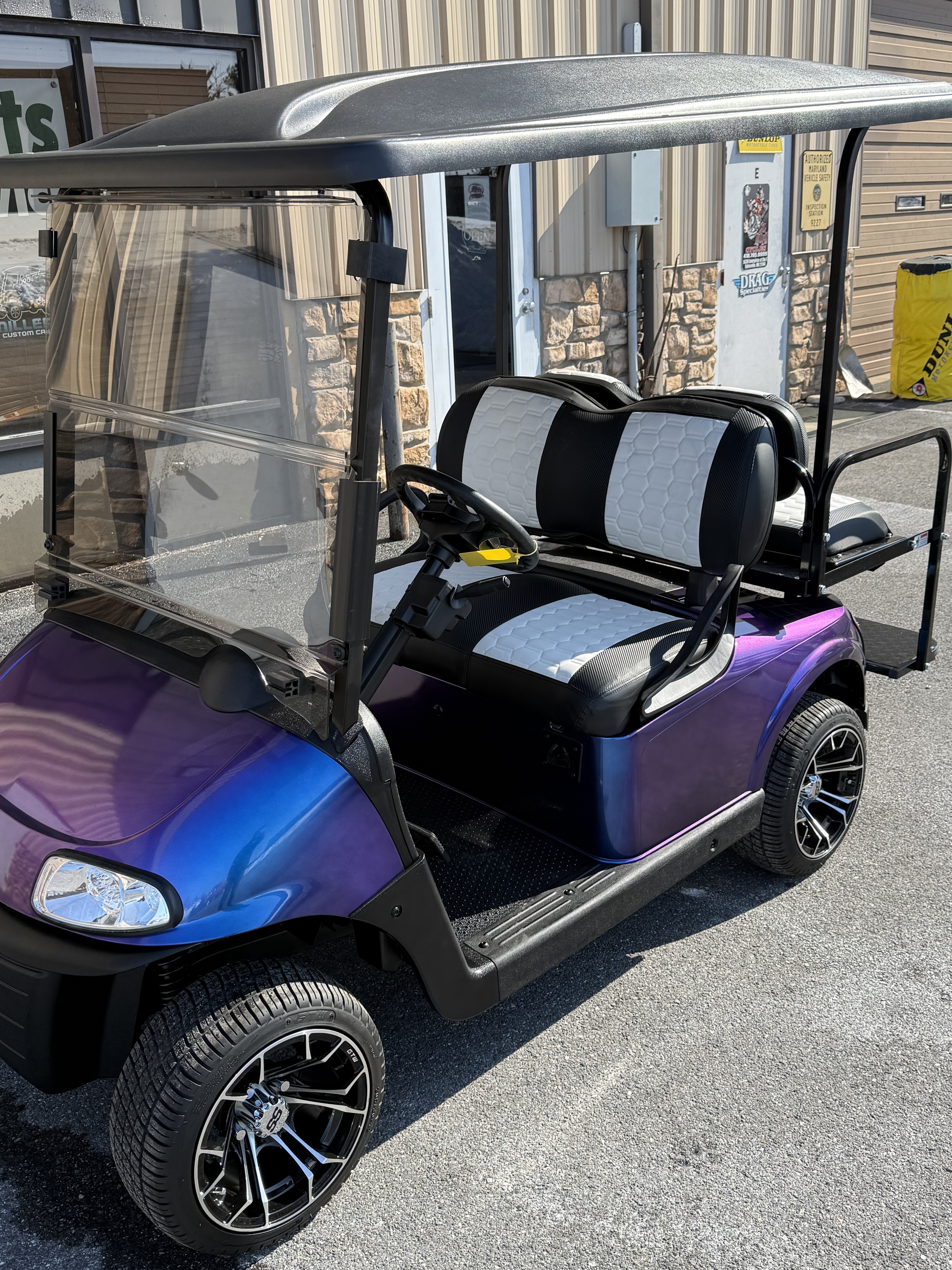 2020 E-Z-GO Freedom RXV Elite 2.0 in Sykesville, Maryland - Photo 2