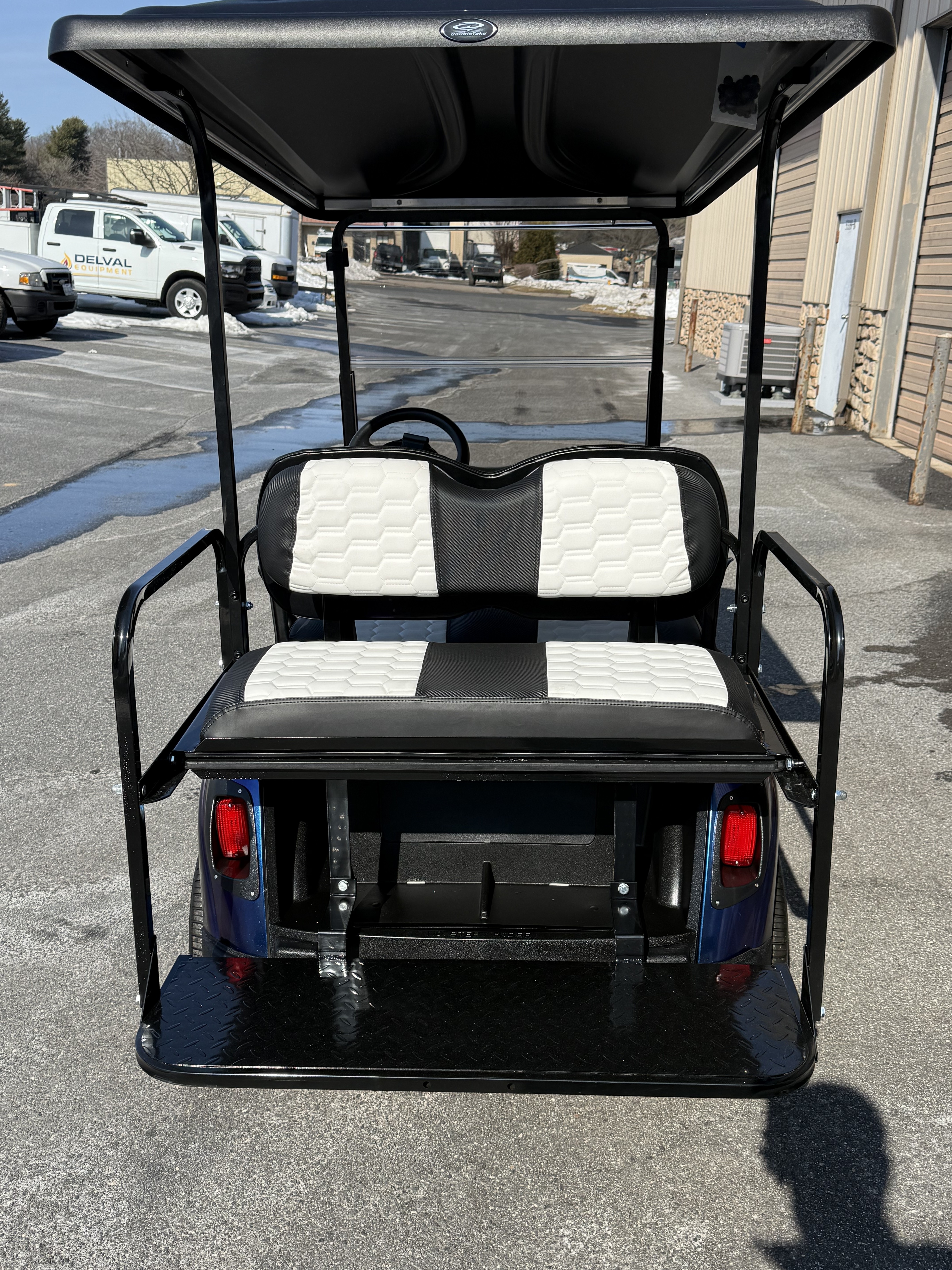 2020 E-Z-GO Freedom RXV Elite 2.0 in Sykesville, Maryland - Photo 5