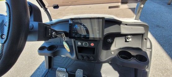 2024 Venom EV 6 Seater Strike Lifted in Sykesville, Maryland - Photo 14