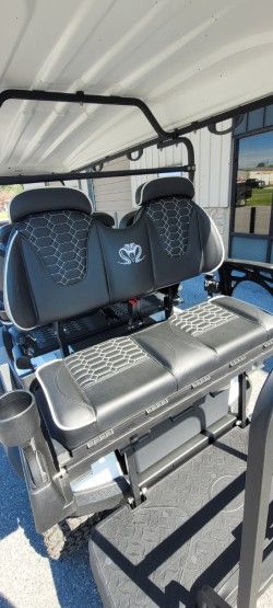 2024 Venom EV 6 Seater Strike Lifted in Sykesville, Maryland - Photo 17