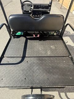 2016 E-Z-GO Freedom TXT 2+2 Electric in Sykesville, Maryland - Photo 10