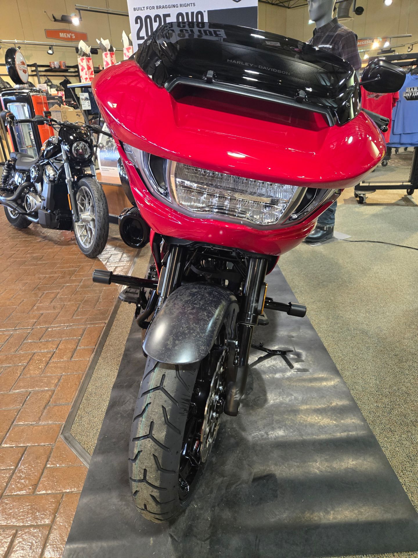 2025 Harley-Davidson CVO™ Road Glide® ST in Rock Falls, Illinois - Photo 5