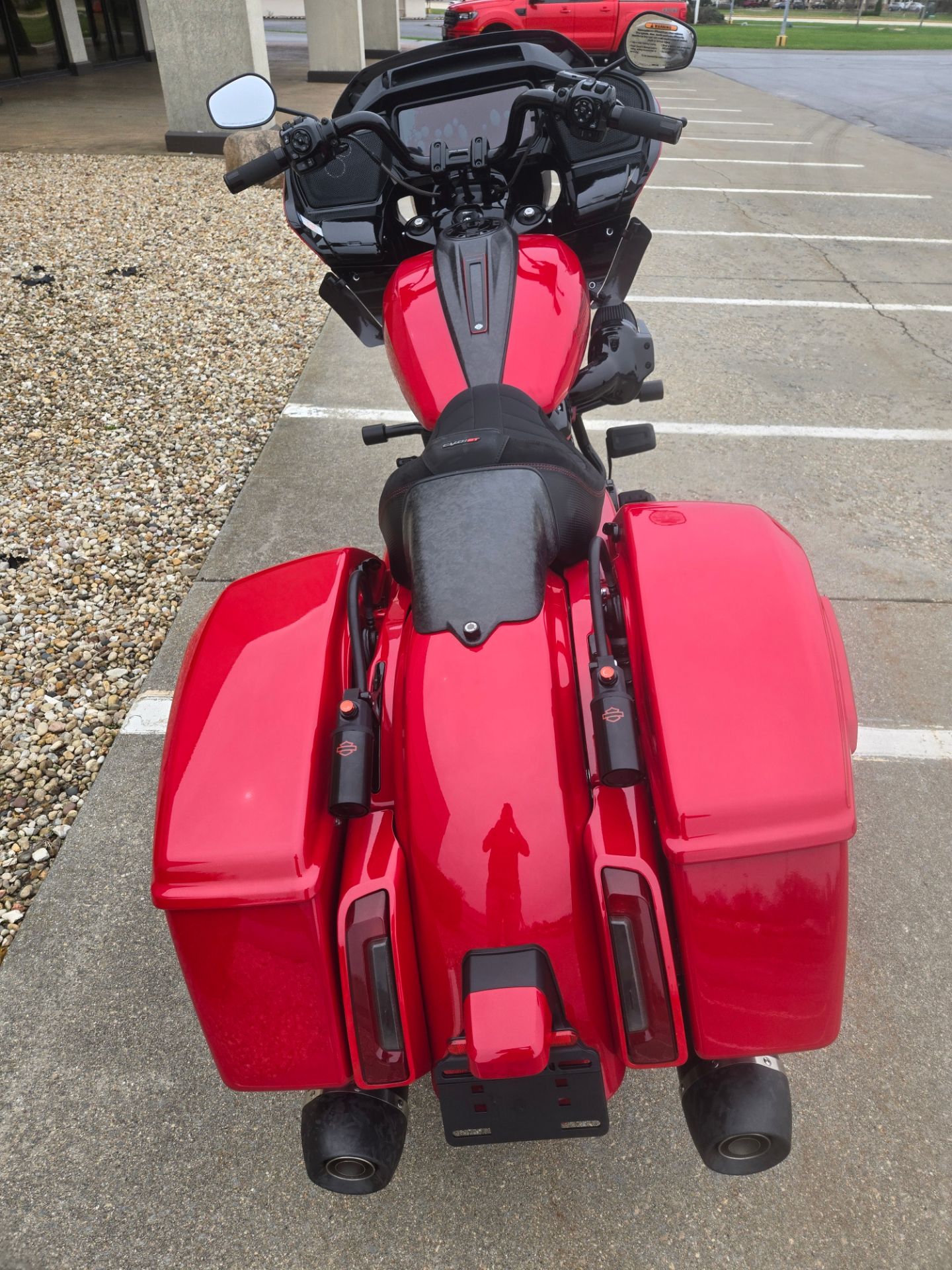 2025 Harley-Davidson CVO™ Road Glide® ST in Rock Falls, Illinois - Photo 2
