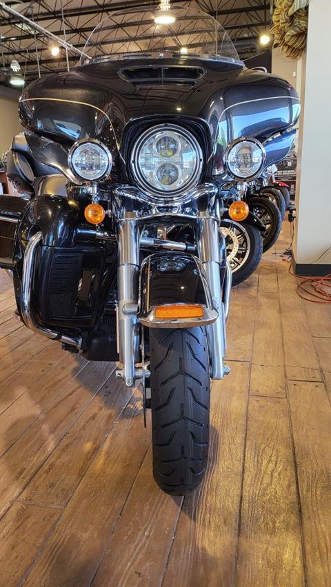 2016 Harley-Davidson Electra Glide® Ultra Classic® in Rock Falls, Illinois - Photo 5