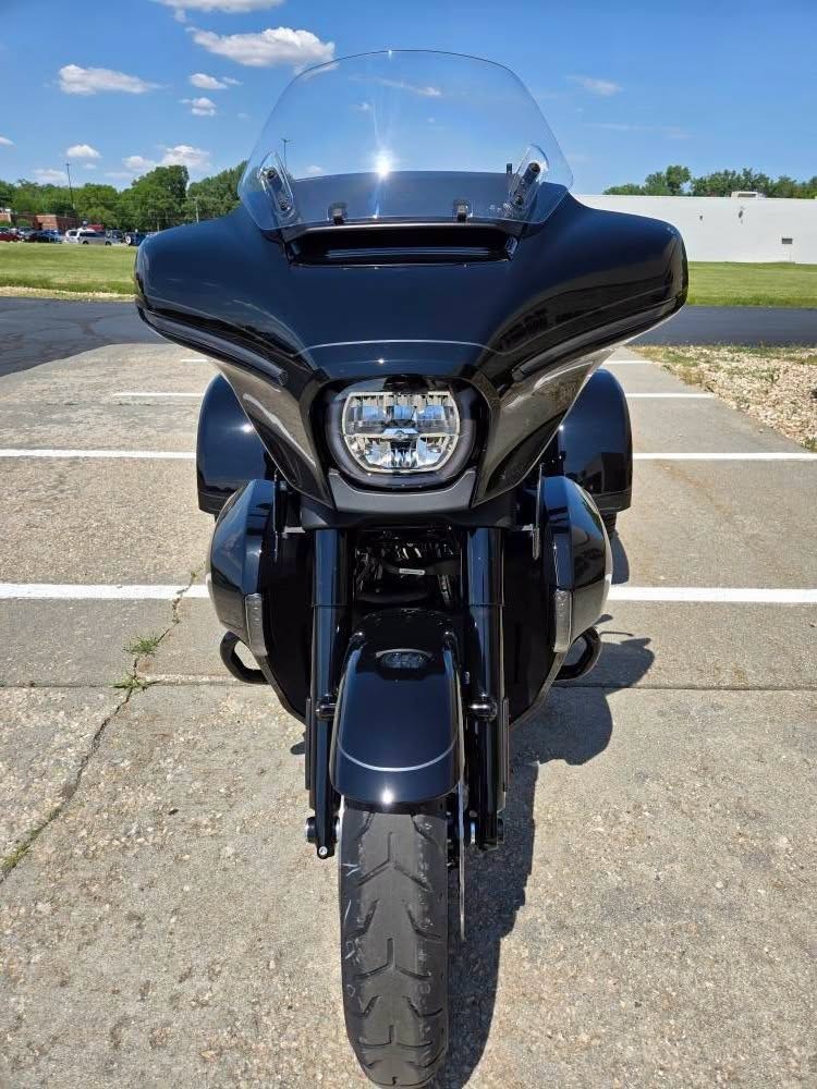2026 Harley-Davidson Street Glide® 3 Limited 5