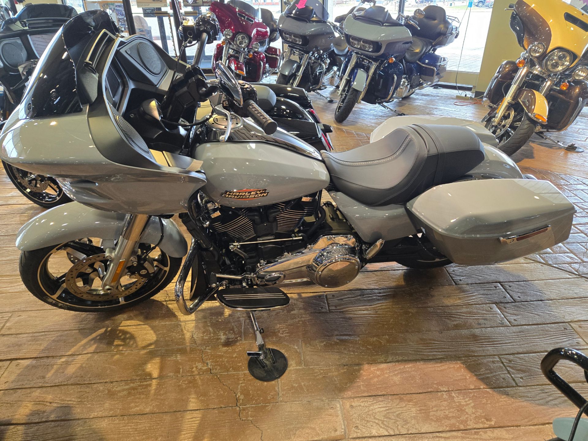 2024 Harley-Davidson Road Glide® in Rock Falls, Illinois - Photo 4