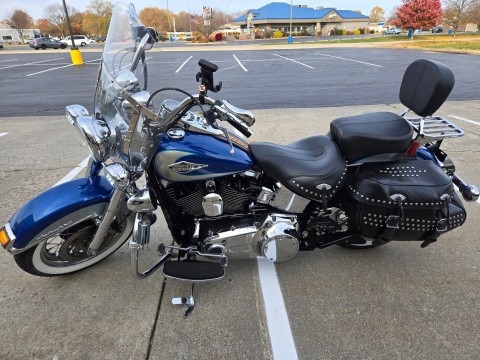 2010 Harley-Davidson Heritage Softail® Classic in Rock Falls, Illinois - Photo 4