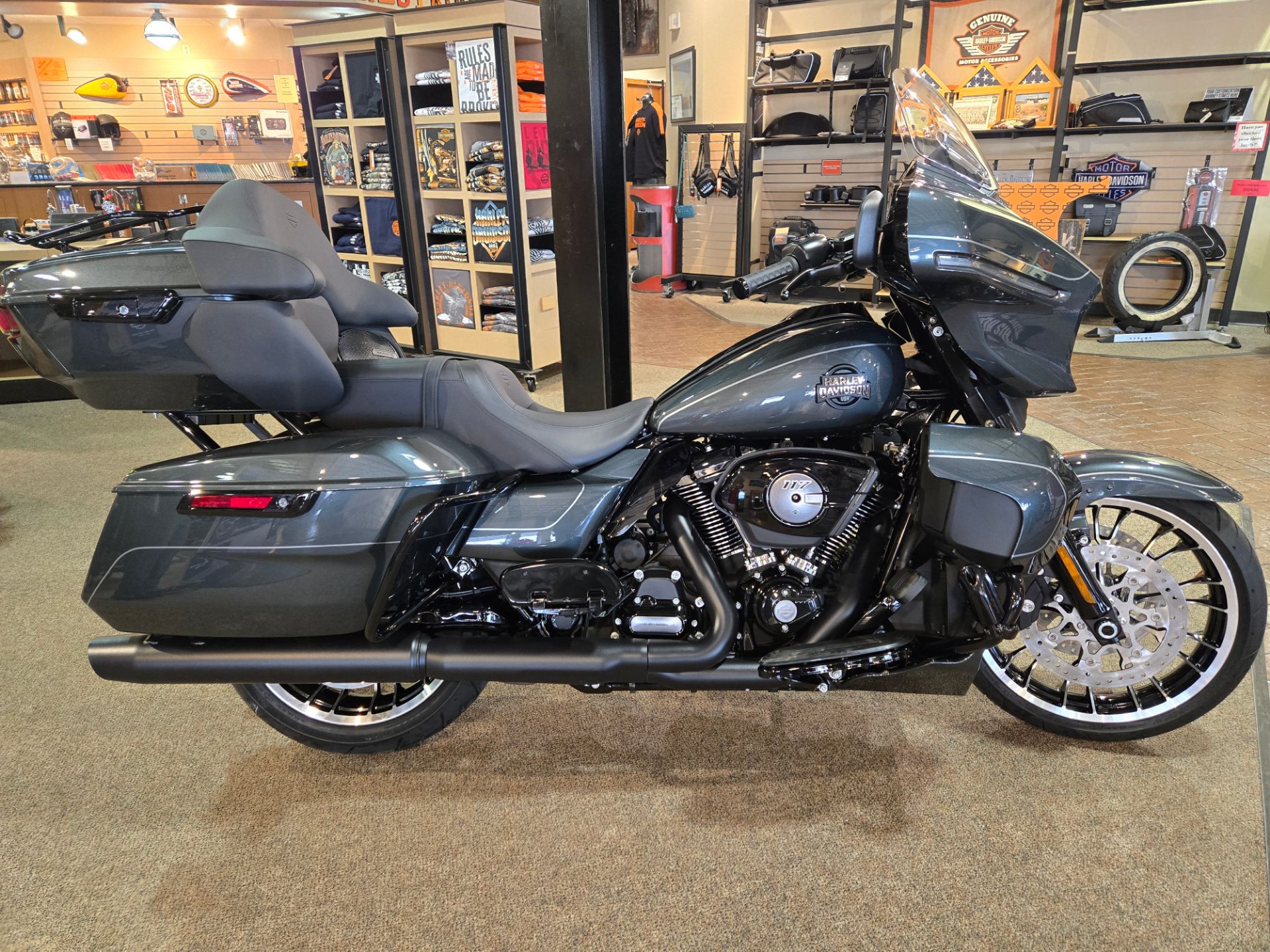 2026 Harley-Davidson Street Glide® Limited in Rock Falls, Illinois - Photo 1