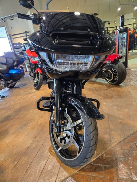 2025 Harley-Davidson Road Glide® in Rock Falls, Illinois - Photo 5