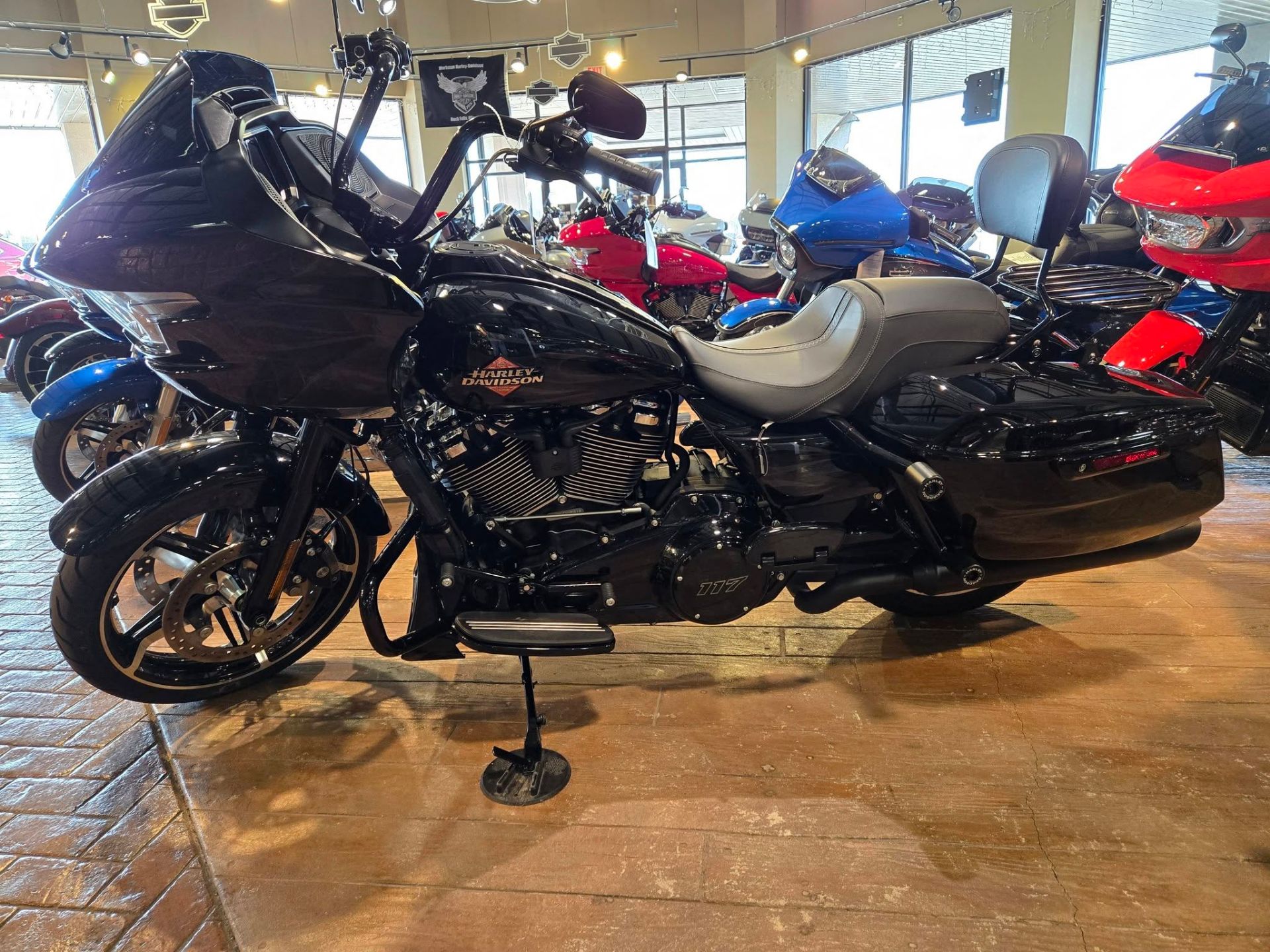 2025 Harley-Davidson Road Glide® in Rock Falls, Illinois - Photo 4