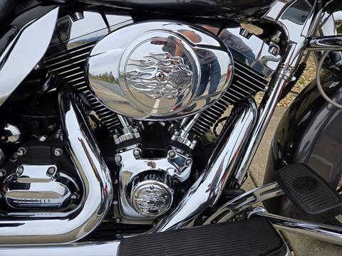 2009 Harley-Davidson Electra Glide® Classic in Rock Falls, Illinois - Photo 6
