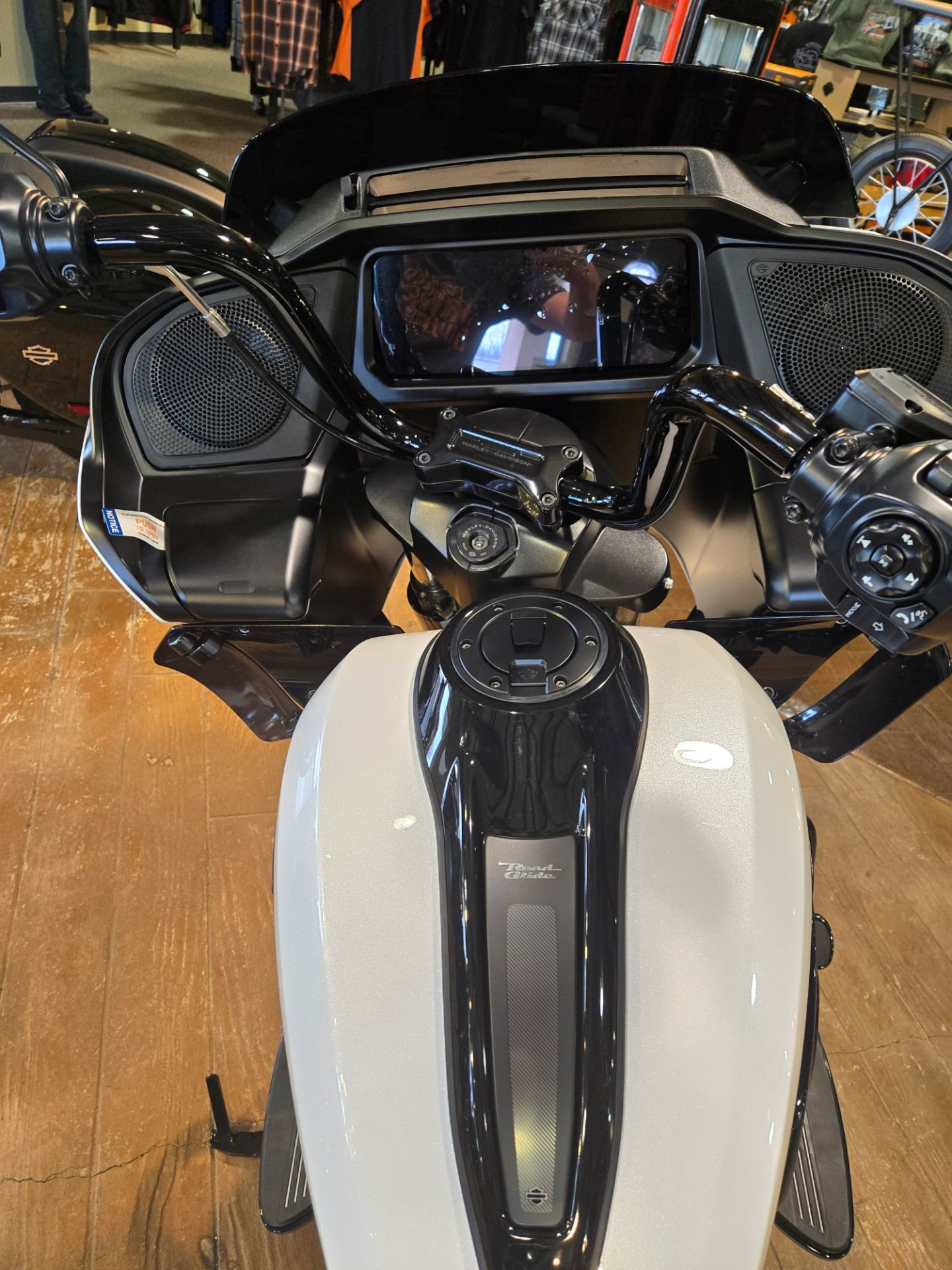 2025 Harley-Davidson Road Glide® in Rock Falls, Illinois - Photo 3
