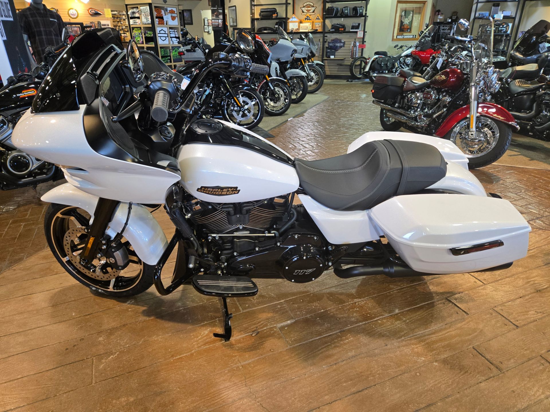 2025 Harley-Davidson Road Glide® in Rock Falls, Illinois - Photo 4