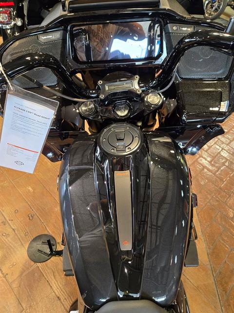 2025 Harley-Davidson CVO™ Road Glide® in Rock Falls, Illinois - Photo 3