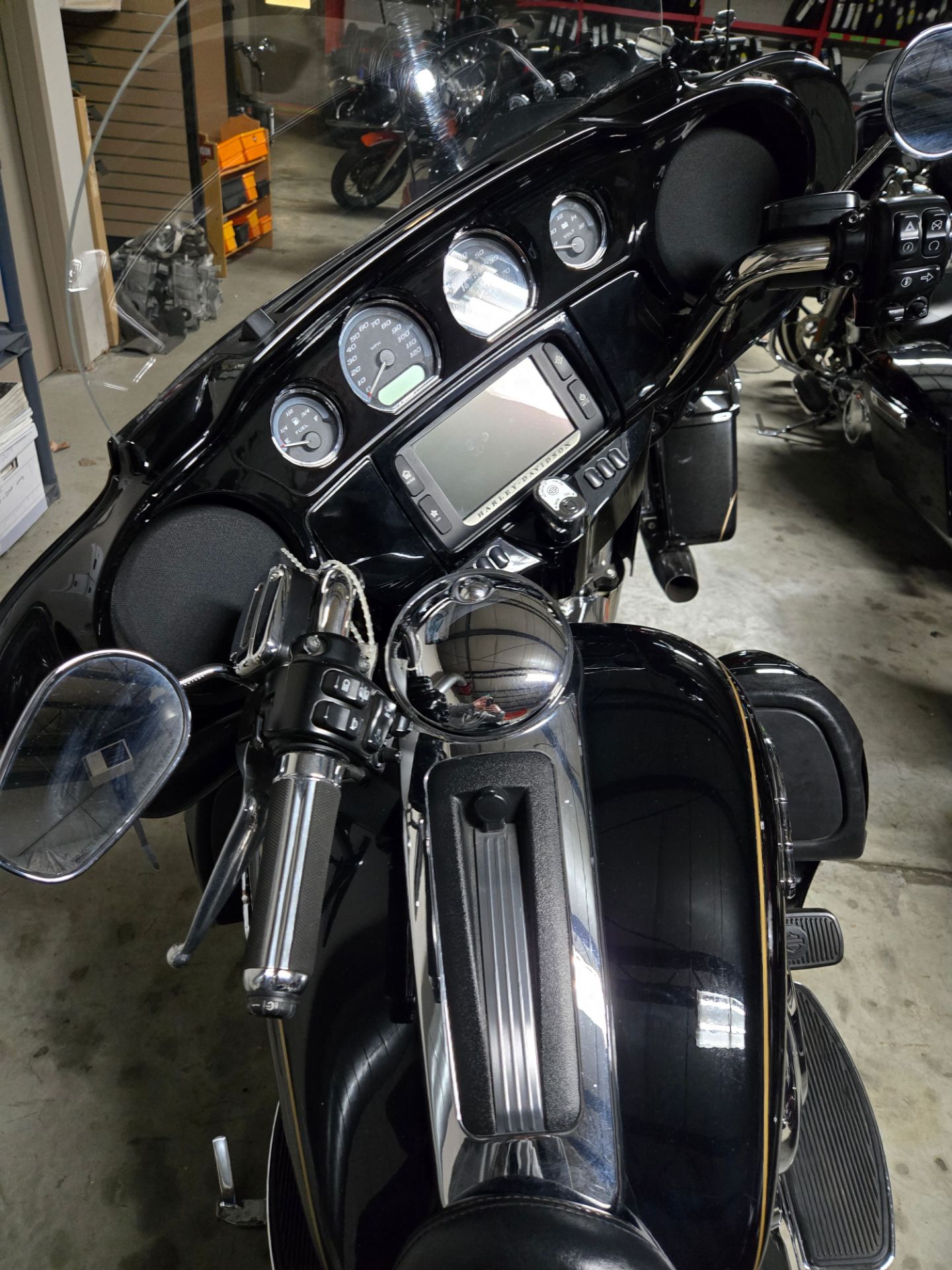2014 Harley-Davidson Electra Glide® Ultra Classic® in Rock Falls, Illinois - Photo 3