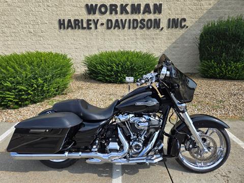 2017 Harley-Davidson Street Glide® Special in Rock Falls, Illinois - Photo 1