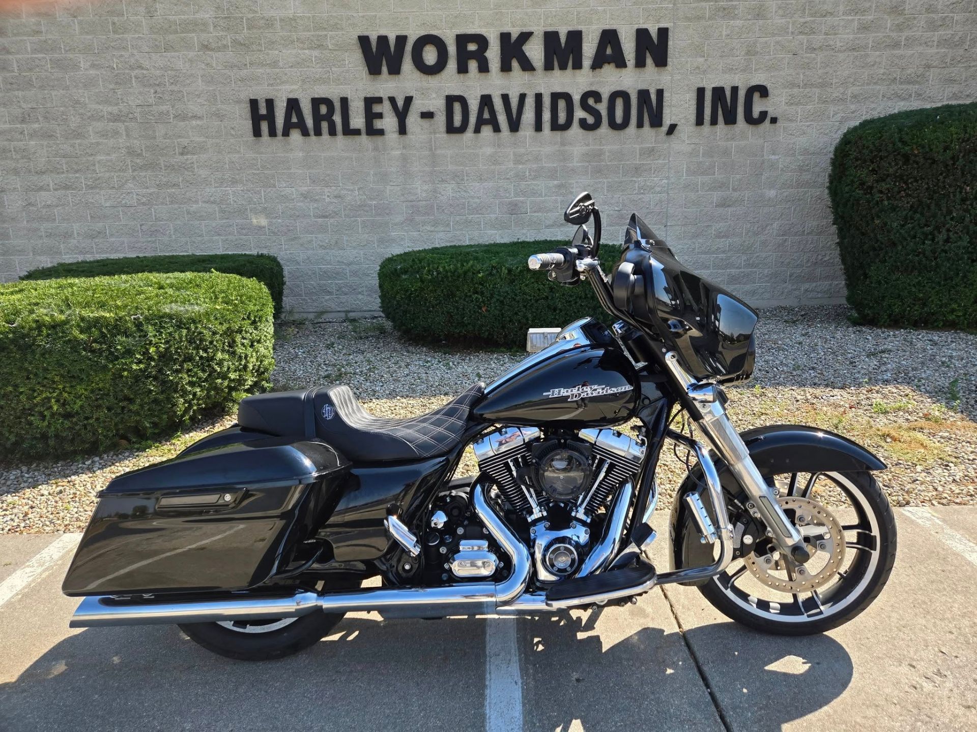 2015 Harley-Davidson Street Glide® in Rock Falls, Illinois - Photo 1