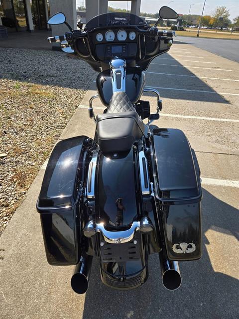 2015 Harley-Davidson Street Glide® in Rock Falls, Illinois - Photo 2