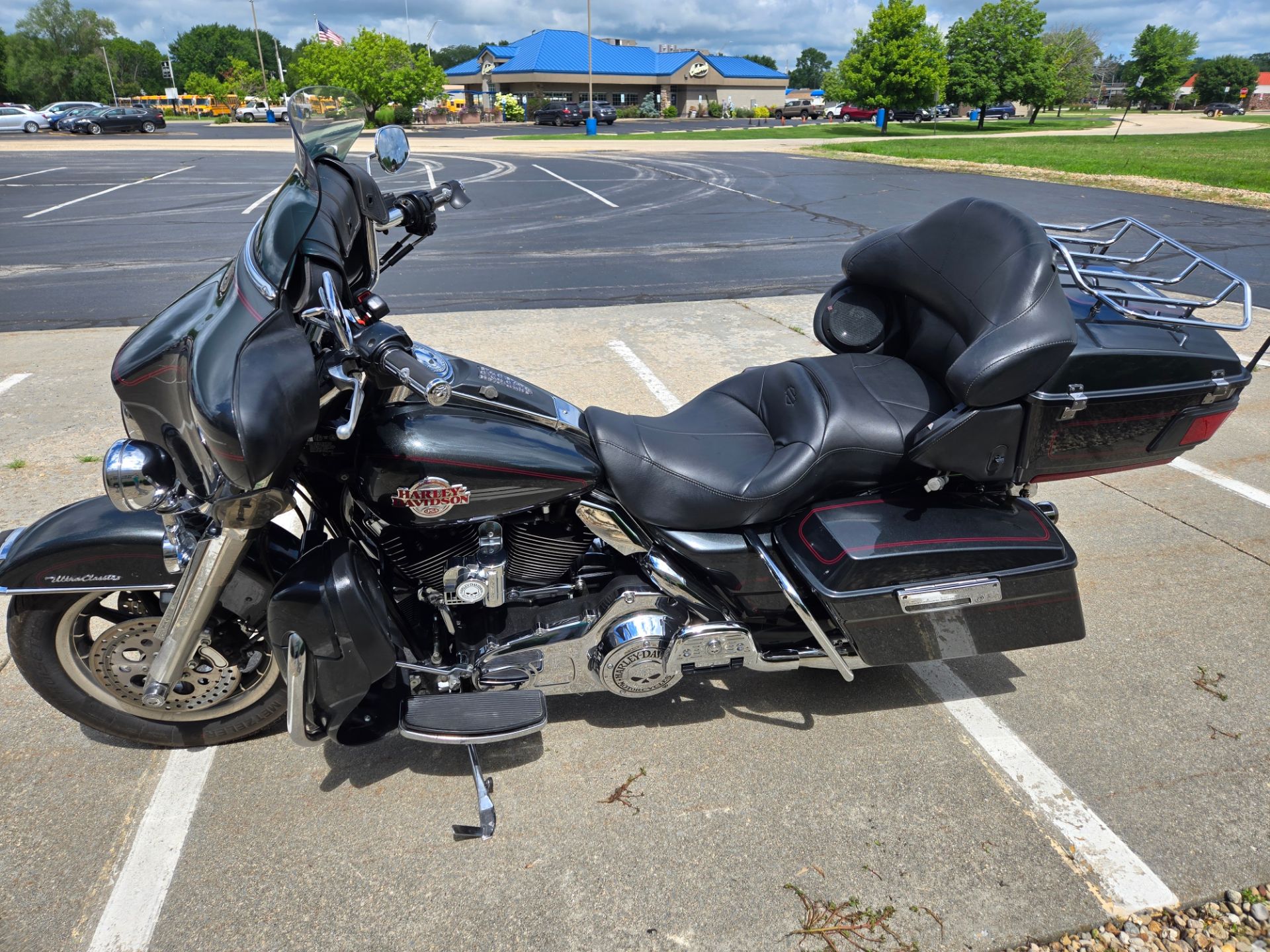 2007 Harley-Davidson Ultra Classic® Electra Glide® in Rock Falls, Illinois - Photo 4