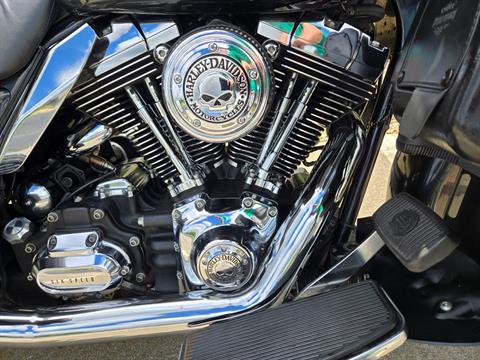 2007 Harley-Davidson Ultra Classic® Electra Glide® in Rock Falls, Illinois - Photo 6