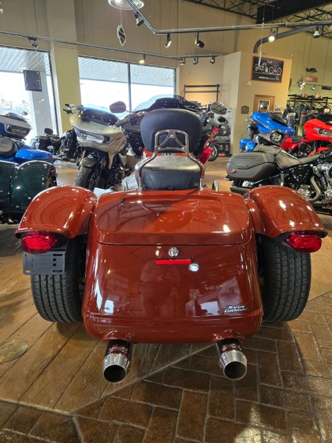 2024 Harley-Davidson Road Glide® 3 in Rock Falls, Illinois - Photo 2