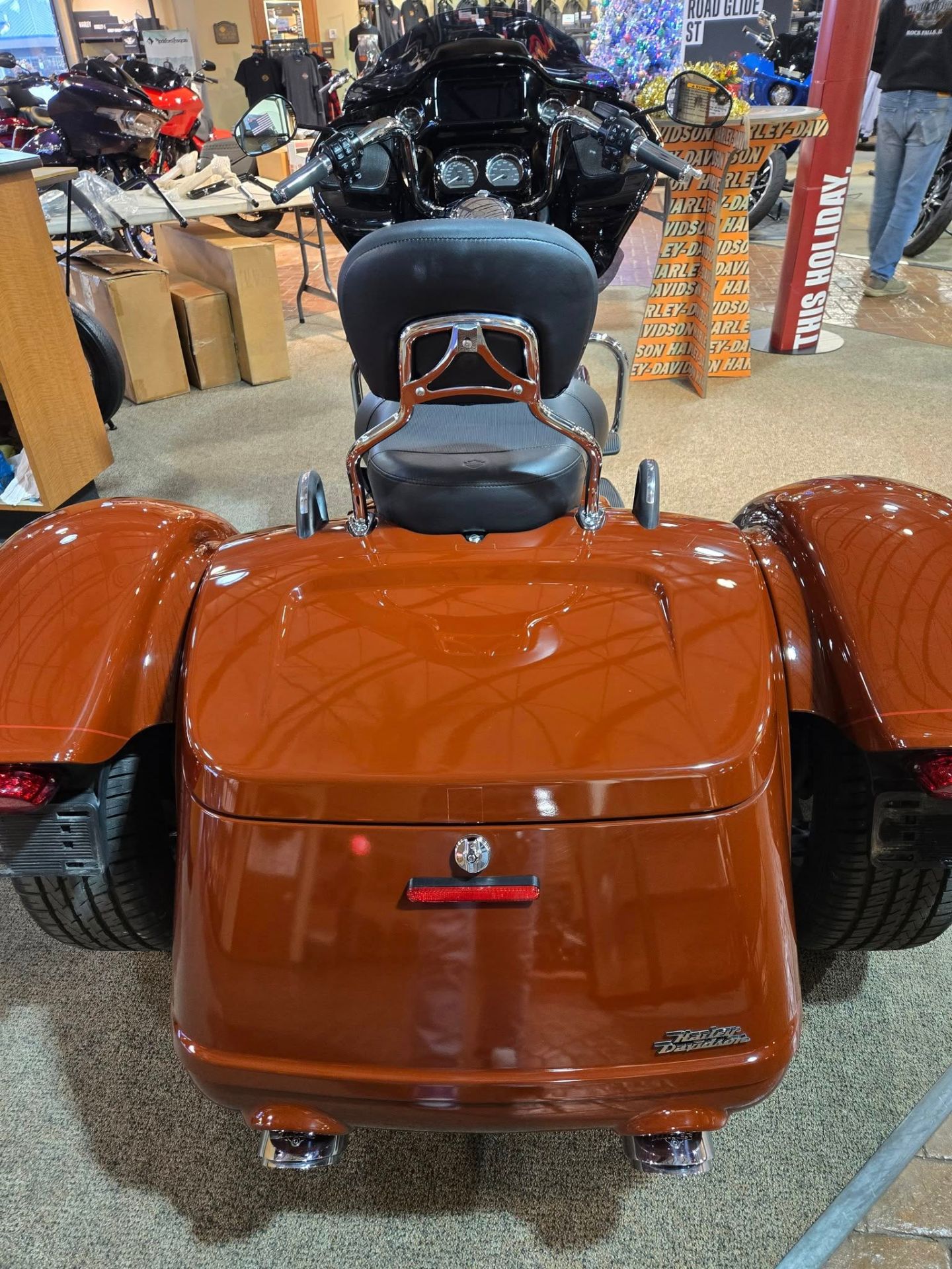 2024 Harley-Davidson Road Glide® 3 in Rock Falls, Illinois - Photo 2