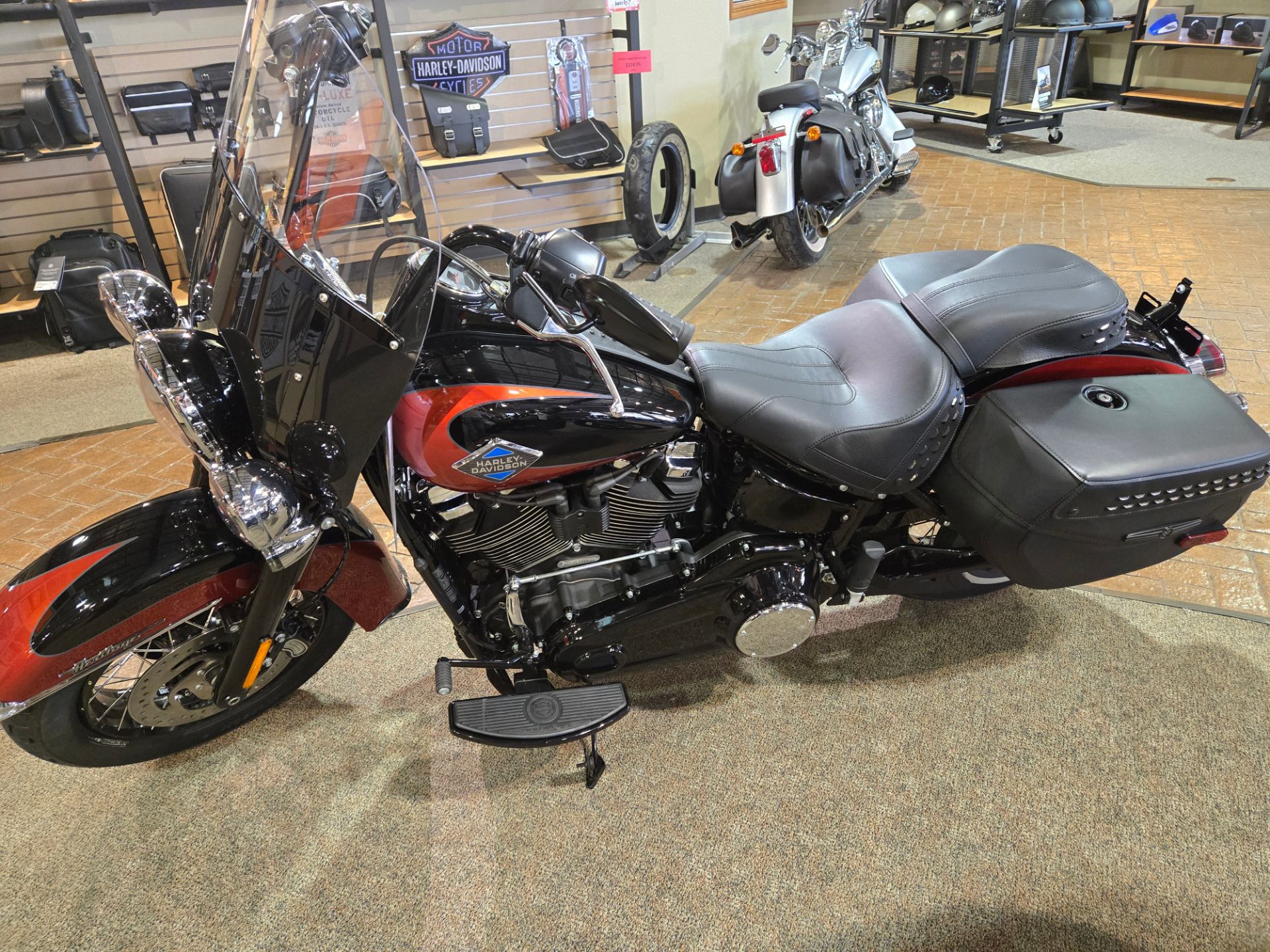 2025 Harley-Davidson Heritage Classic in Rock Falls, Illinois - Photo 4