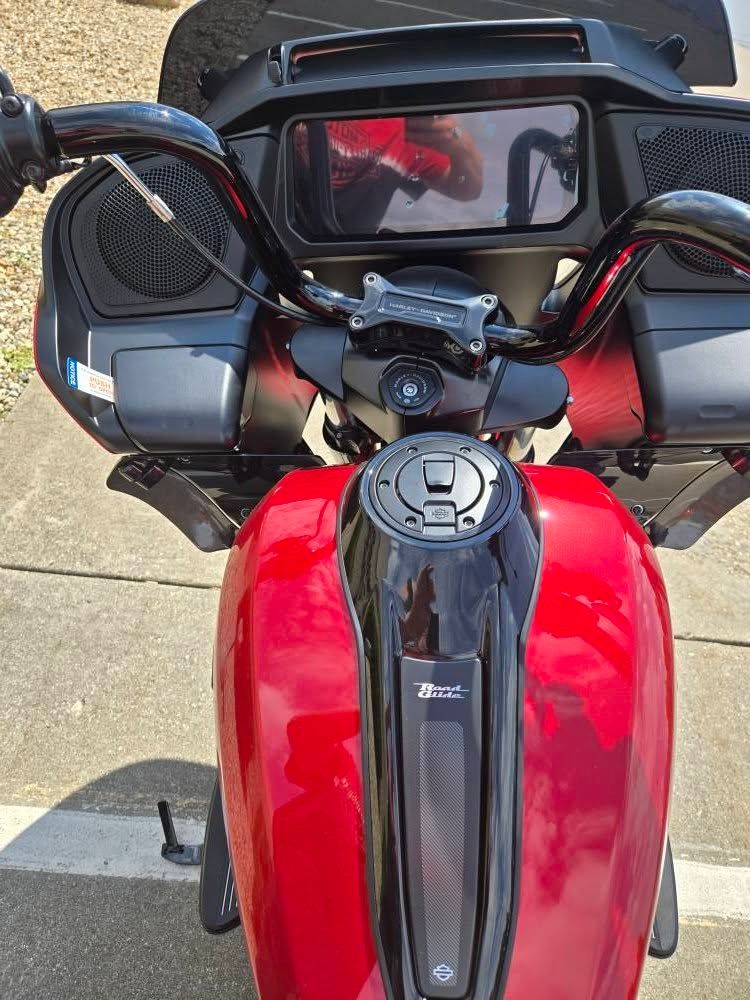 2025 Harley-Davidson Road Glide® in Rock Falls, Illinois - Photo 3