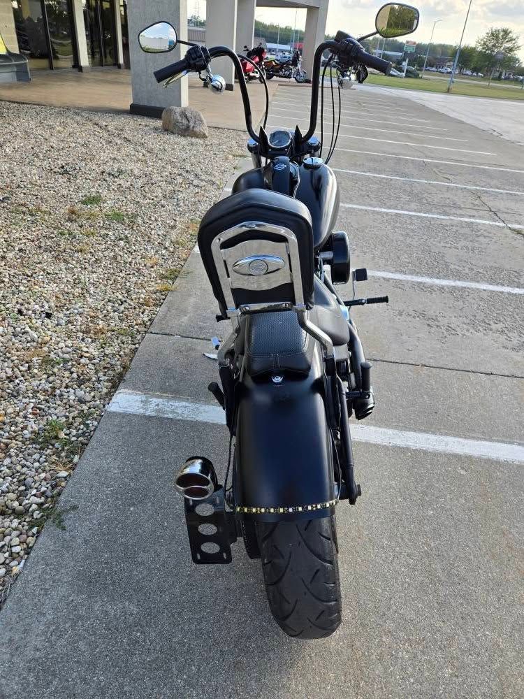2012 Harley-Davidson Softail® Blackline® in Rock Falls, Illinois - Photo 2