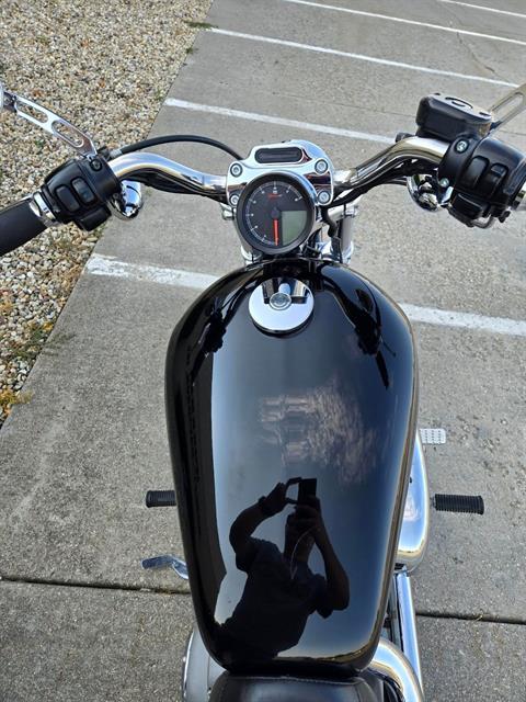 2009 Harley-Davidson Sportster 883 Custom in Rock Falls, Illinois - Photo 3