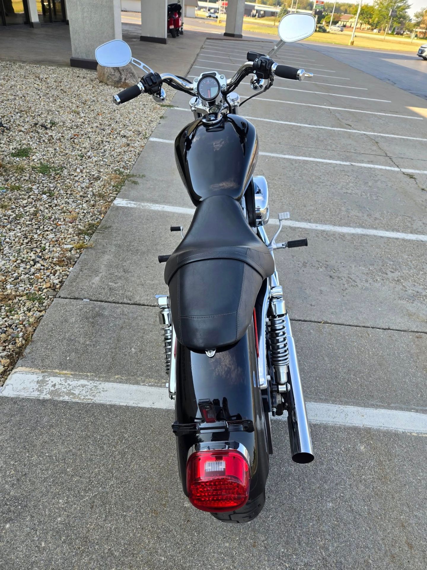 2009 Harley-Davidson Sportster 883 Custom in Rock Falls, Illinois - Photo 2