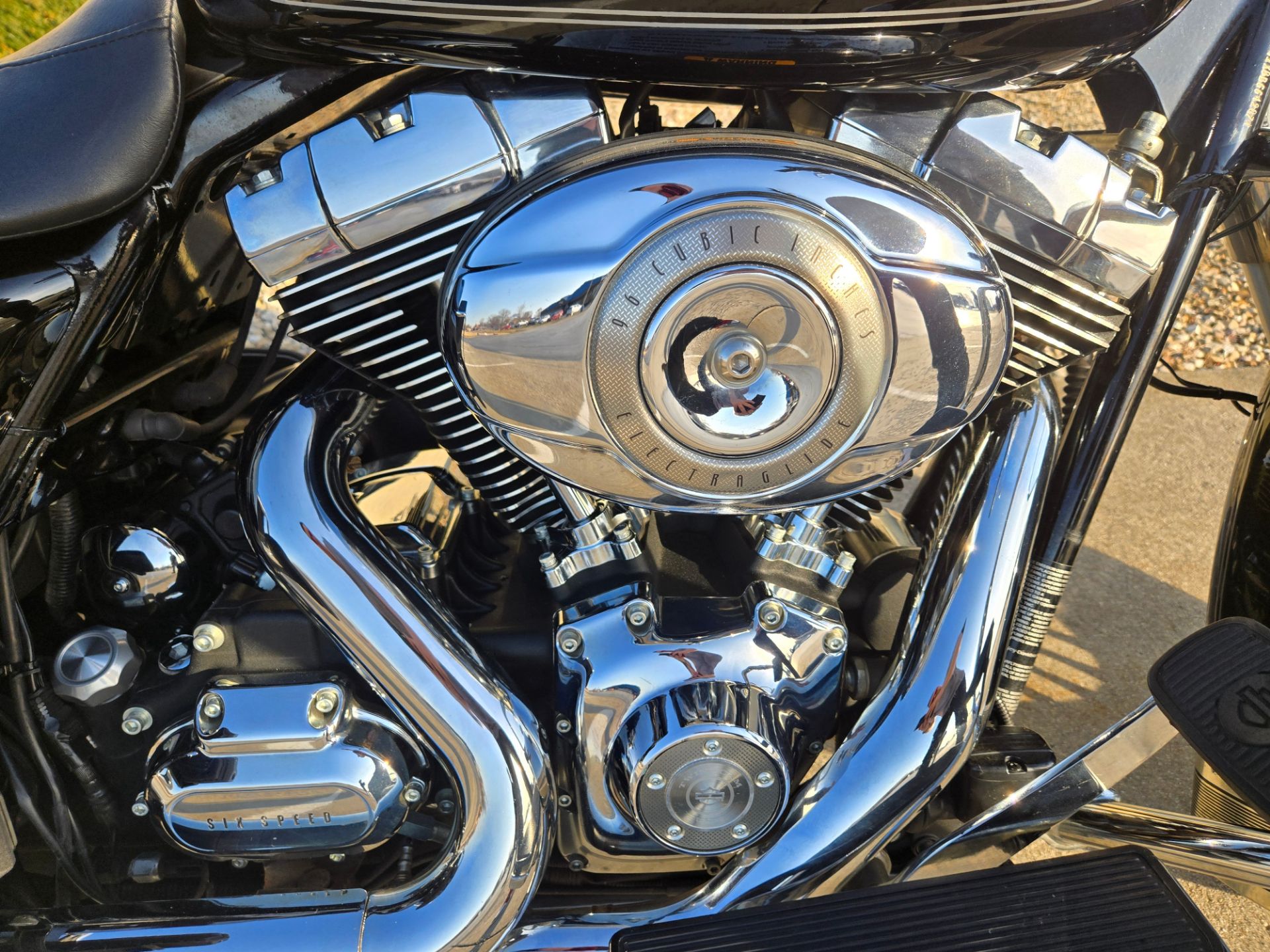 2011 Harley-Davidson Electra Glide® Classic in Rock Falls, Illinois - Photo 6