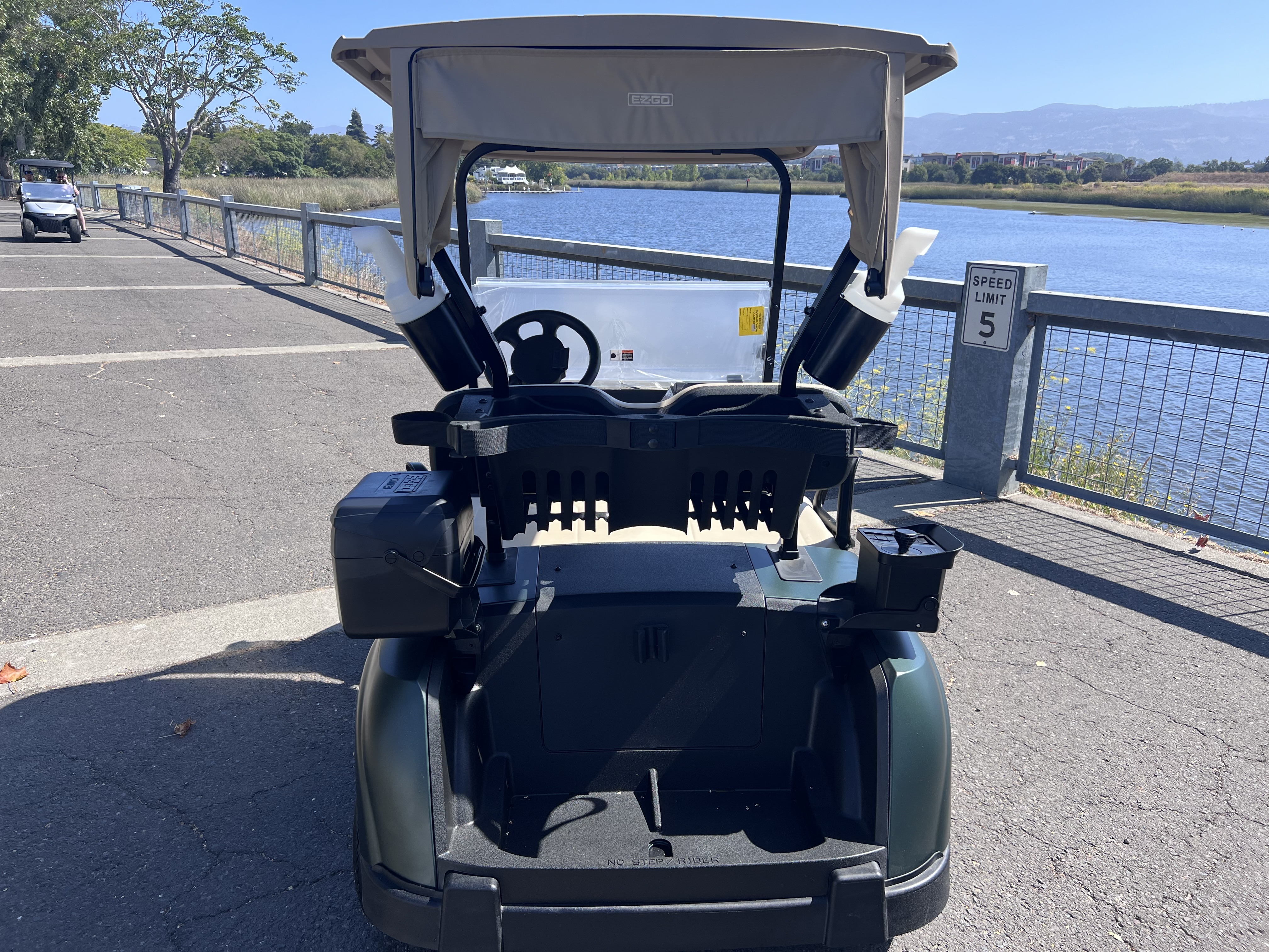 2026 EZGO RXV photo 6
