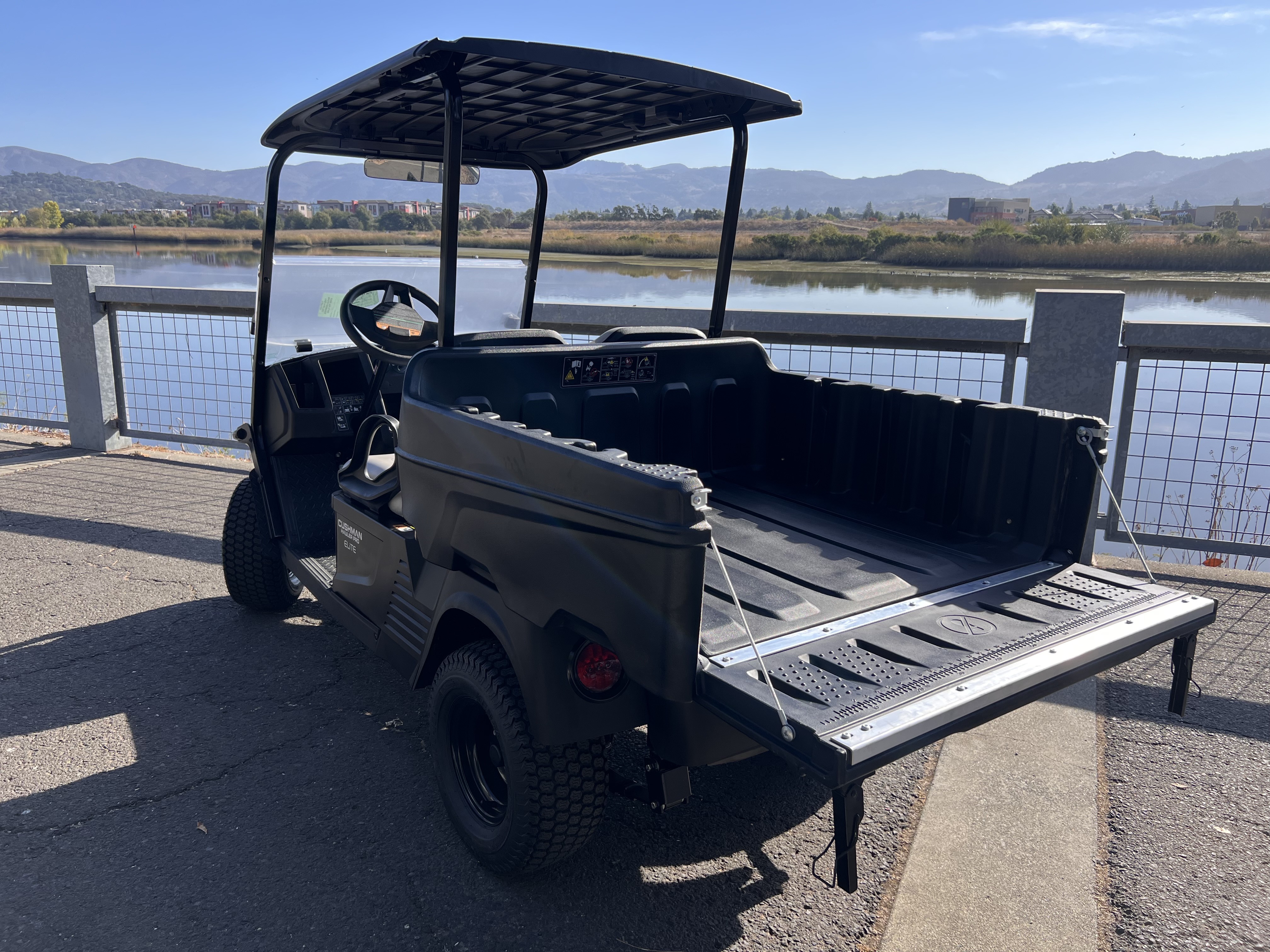 2027 Cushman Hauler photo 7
