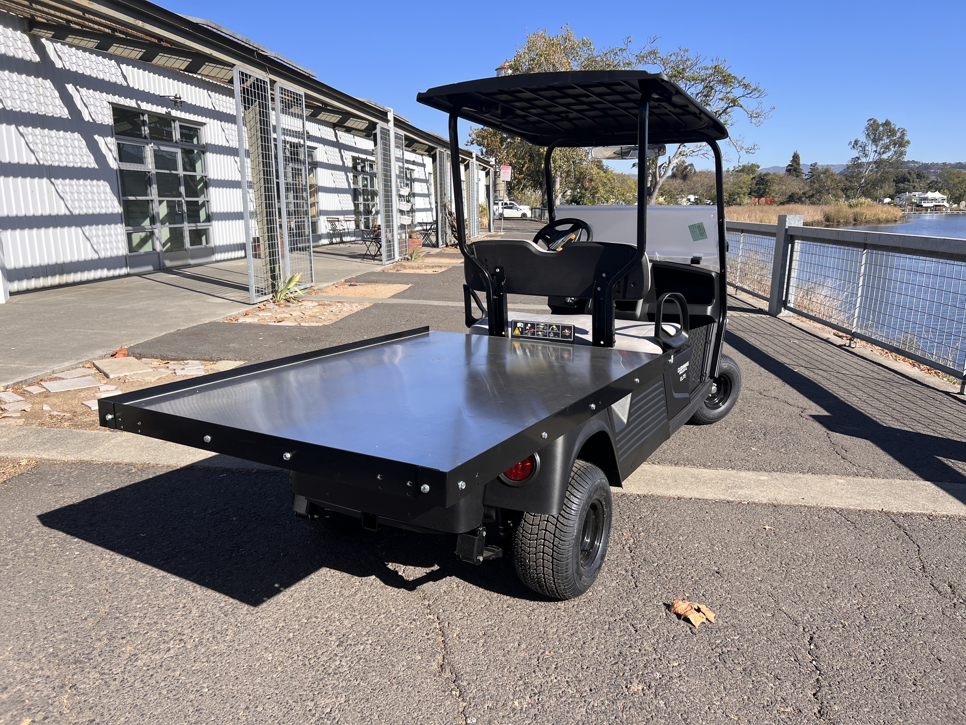 2027 Cushman Hauler photo 6