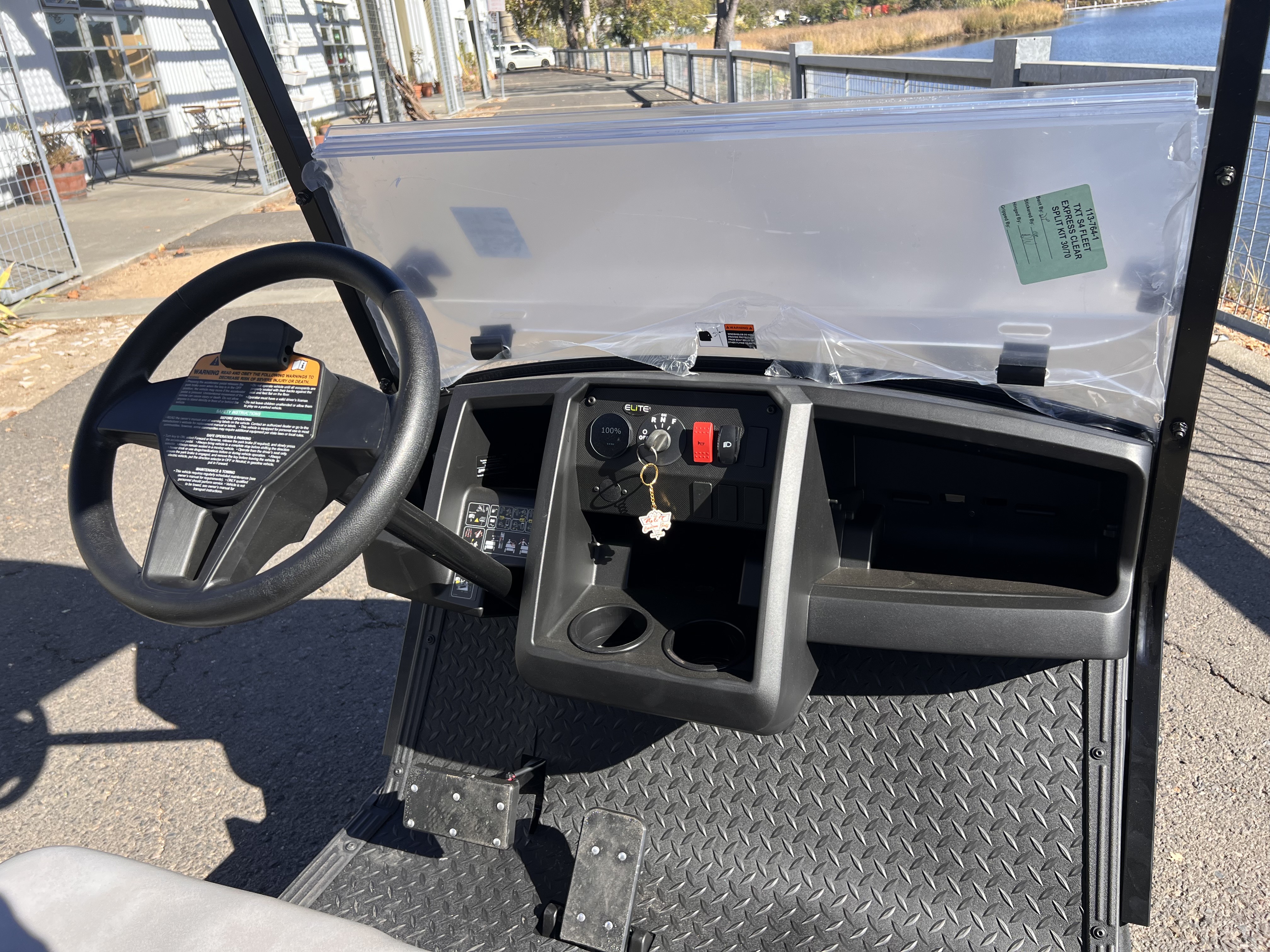 2027 Cushman Hauler photo 8